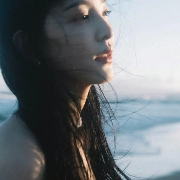 凯歌与挽歌